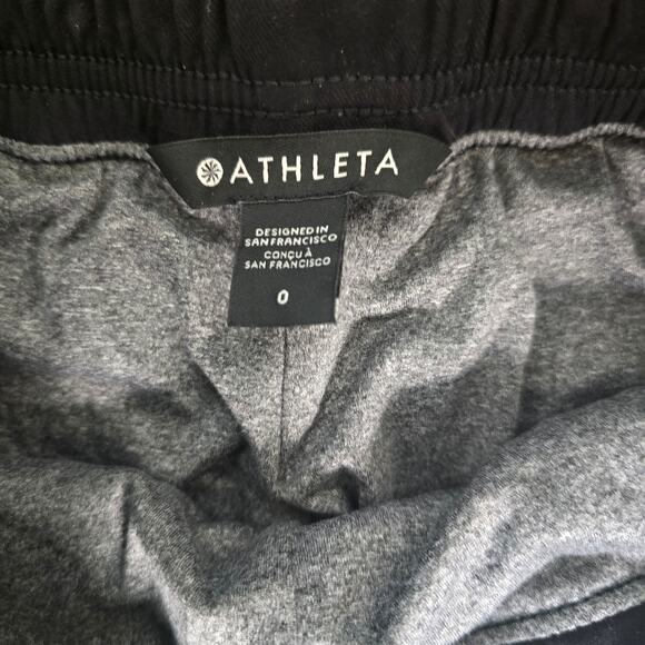 ATHLETA Lined Jogger in Black Camo, 985549 Size 0 - Picture 12 of 12